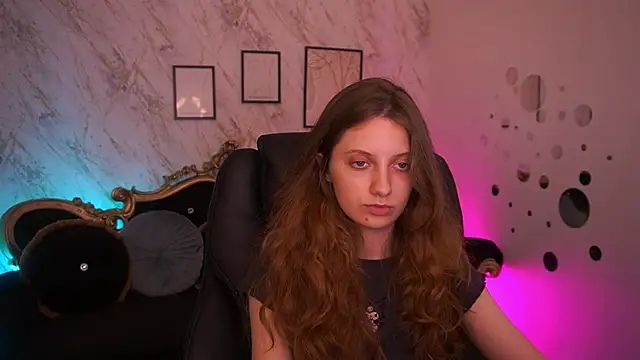Chat XXX Live CuteeFoxy