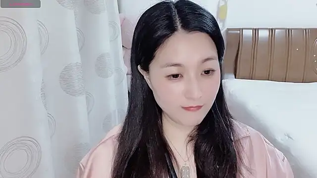 D-Misslu live XXX chat
