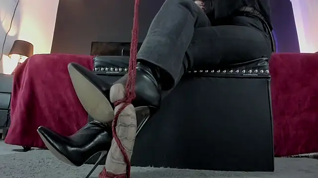 _Jade_16 – Naživo XXX chat