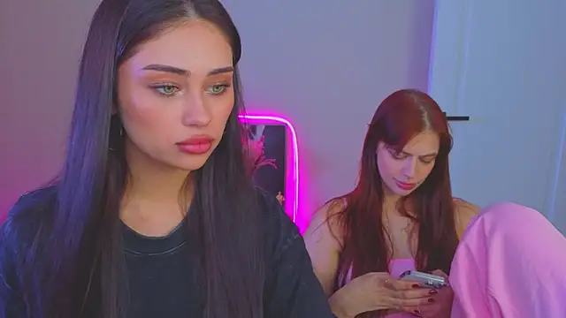 دردشة Sofia_Plump الجنسية المباشرة