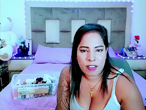 indiantopaz694u – Live XXX-chat