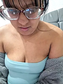 Chatroom XXX en direct de ZaidaWet
