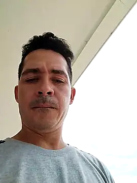 Gabriel_leon33 Adlı Modelin Canlı XXX Sohbeti