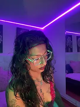Chat +18 de SamathaMay ao vivo