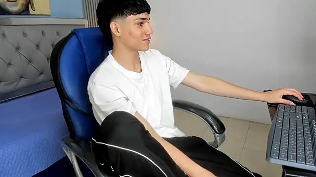 Chat XXX ao vivo de SamBlack_