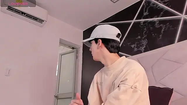 AerumChae Adlı Modelin Canlı XXX Sohbeti
