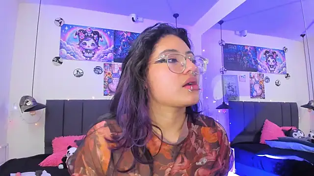צ'אט XXX בשידור חי של SabrinaV_