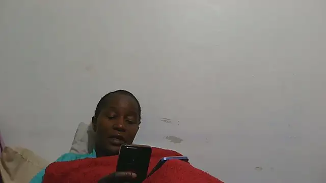 sluttylaura21's Live XXX Chat
