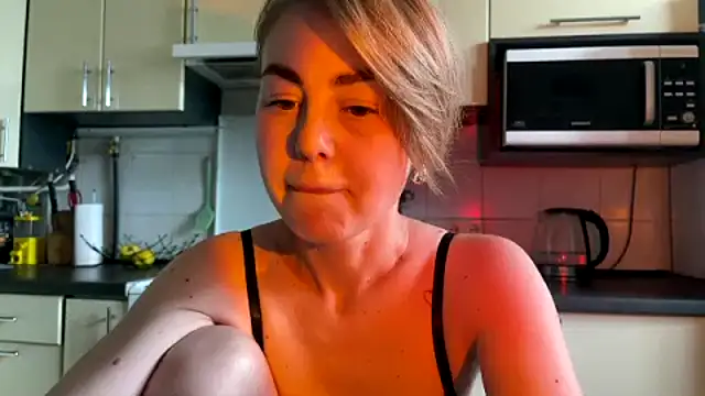 MartaLuna_'s Live XXX Chat
