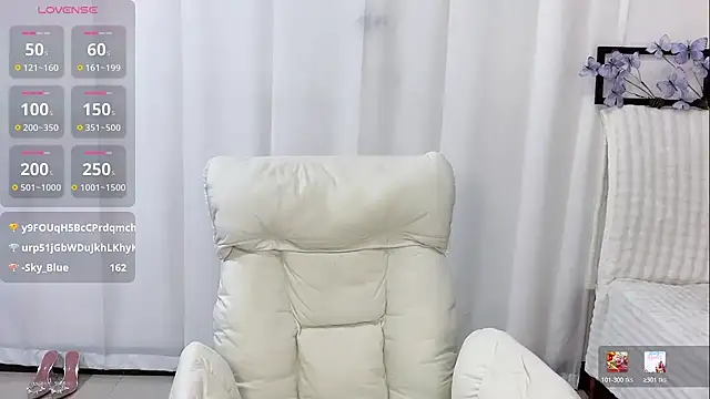 Tangbao-Baby Adlı Modelin Canlı XXX Sohbeti