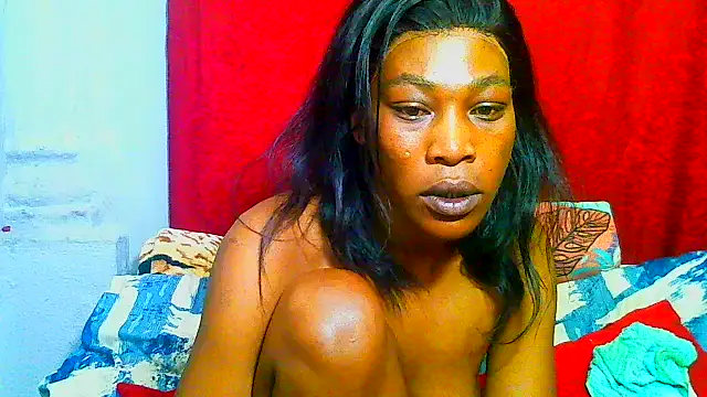 צ'אט XXX בשידור חי של freaky_naughty