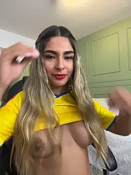 Chat XXX en directo de kataliina__