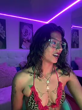 SamathaMay Adlı Modelin Canlı XXX Sohbeti