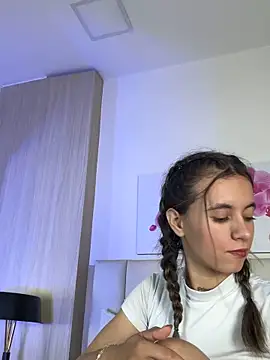 JuliaColemann live XXX chat