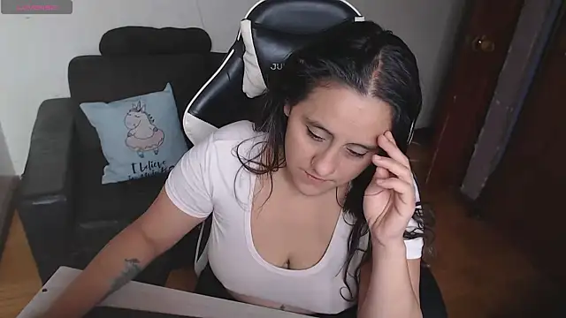 MeliisaRobers' Live XXX Chat