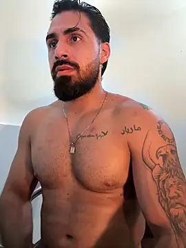 Ryan_Black3 Adlı Modelin Canlı XXX Sohbeti