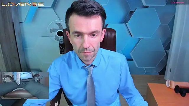 SteveTiger Live XXX-chat