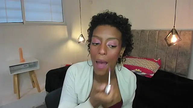 Zia_Green Chat XXX live