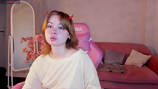 Monica_Alvarez: онлайн-секс-чат
