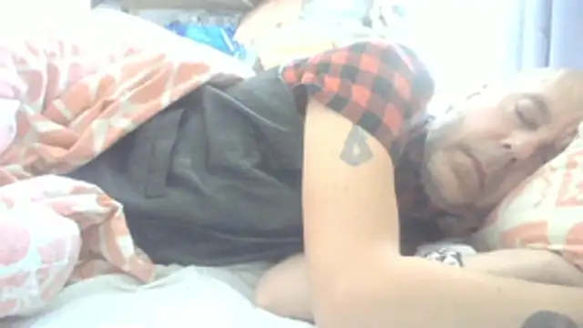 Show Webcam de SHARPSkinhead