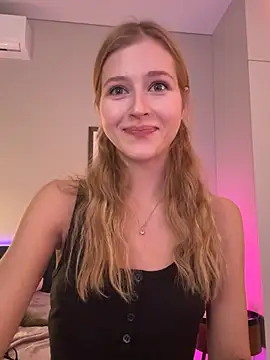 LunaRase Chat XXX live
