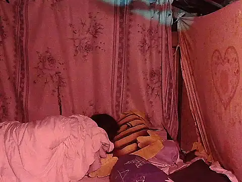 Huntrix2025 即時 XXX 聊天