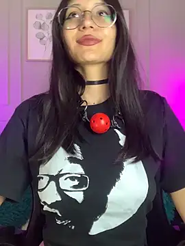 Abbydreams_ Adlı Modelin Canlı XXX Sohbeti