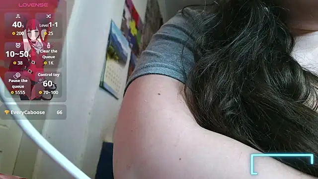 XXX chat uživo modela Cora_Maro