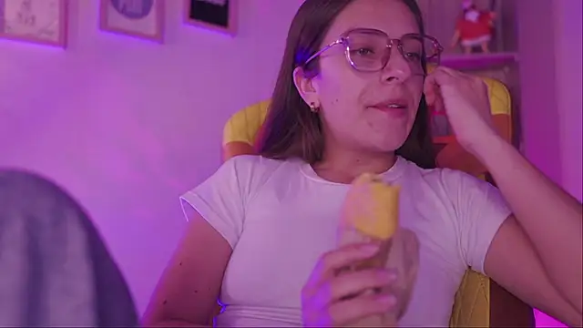 milly_kenner লাইভ XXX চ্যাট