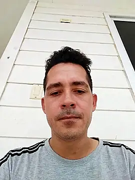 Chat +18 de Gabriel_leon33 ao vivo