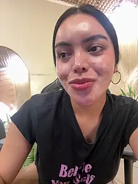 TS-SimplyTheBest's Live XXX Chat