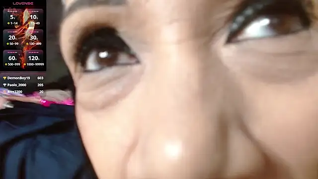 XXX chat uživo modela CharlotteLemke