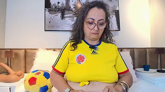 AlessandraLeroy's Live XXX Chat