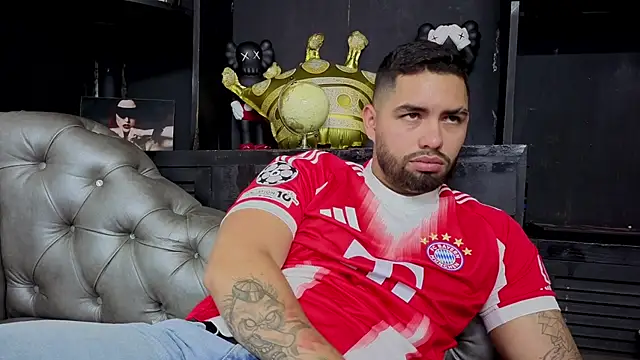 matteosantos élő XXX-chatje