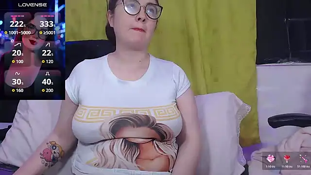 KrystalAdams' Live XXX Chat