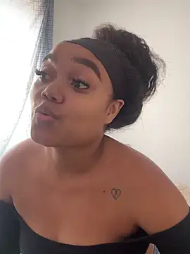 XXX chat uživo modela JasmineRose7