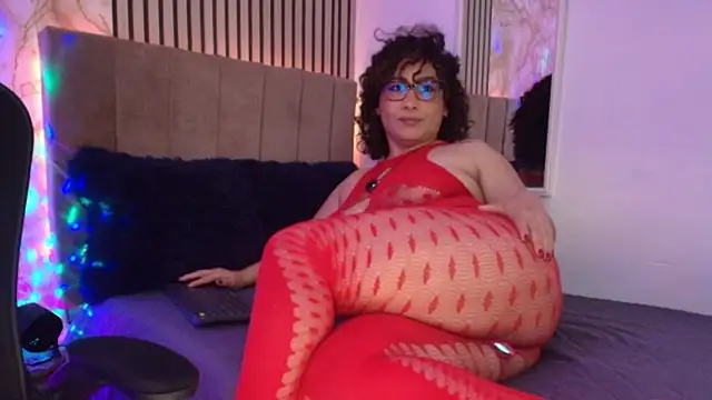 JuliRamirez's Live XXX Chat