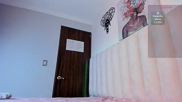 Kira_Venom's Live XXX Chat