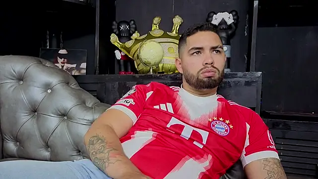 matteosantos élő XXX-chatje