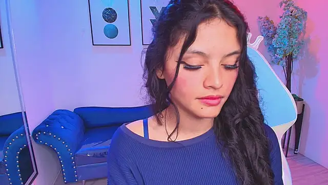 Chat XXX en directo de Maddie_T18