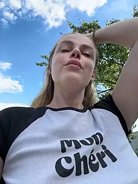 HarrietDart Live XXX Chat