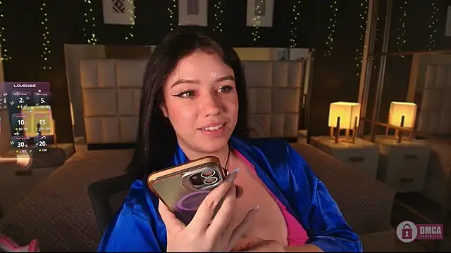 Chatroom XXX en direct de emmy_wattsoon