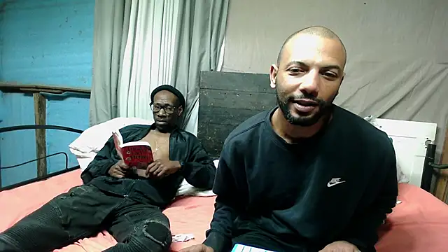 Živý XXX chat Camodick