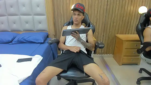 Mael_Jason – Naživo XXX chat