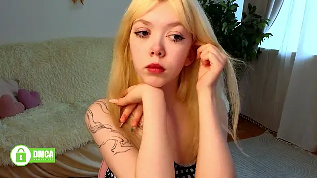 دردشة Rochelle_kitty الجنسية المباشرة