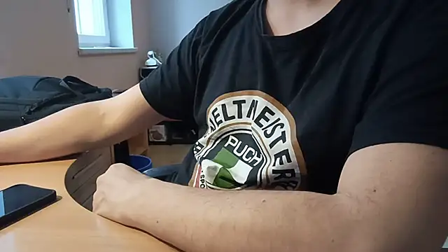 homass3's Live XXX Chat