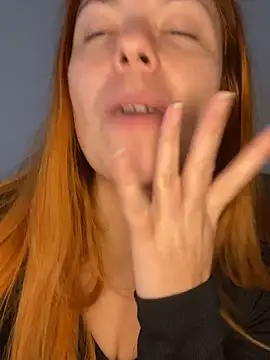 Chat XXX ao vivo de gingerninna