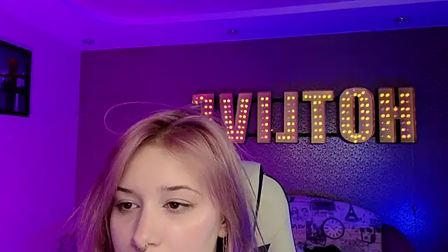 Eridabytrend's Live XXX Chat