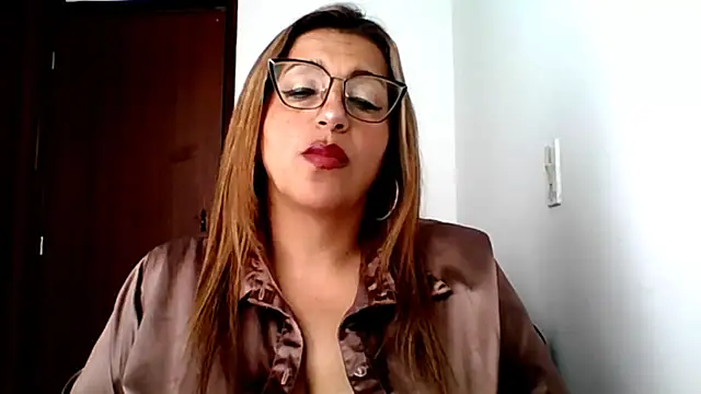 RossanaLionheart Chat XXX in diretta