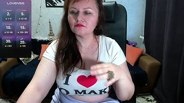 Nikki_March Live XXX Chat